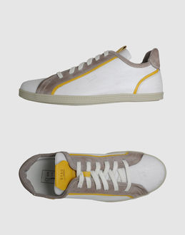 STAU - CALZATURE - Sneakers - su YOOX.COM