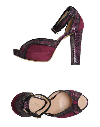 ZOOM SPACE STYLE CONCEPT - Platform sandals