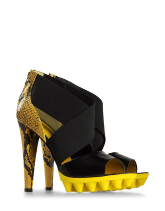 GIACOMORELLI Sandals  Clogs Sandals on shoescribe.