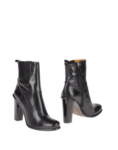 ZOOM C'N'C' COSTUME NATIONAL - Ankle boots
