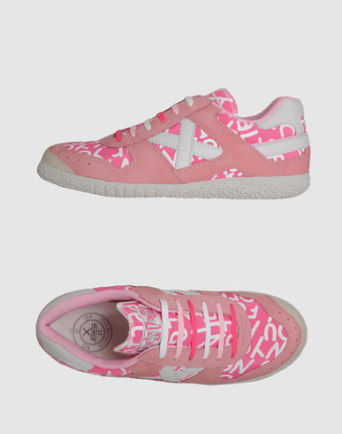 ZOOM MUNICH - Low-tops