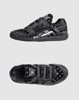 MUNICH - CALZATURE - Sneakers - su YOOX.COM