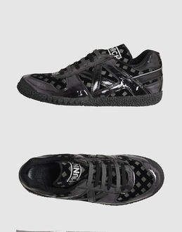 MUNICH - CALZATURE - Sneakers - su YOOX.COM