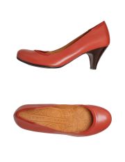 CHIE MIHARA - Closed-toe slip-ons 