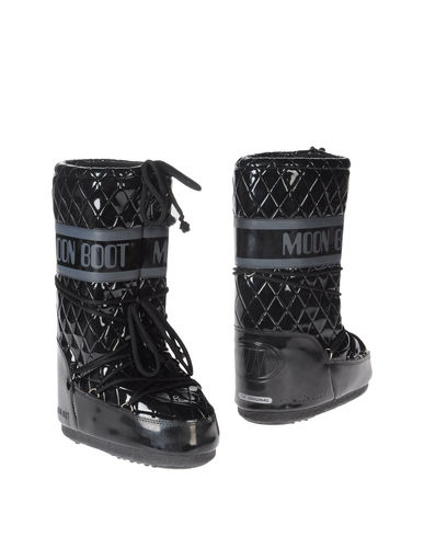 ZOOM MOON BOOT - Boots