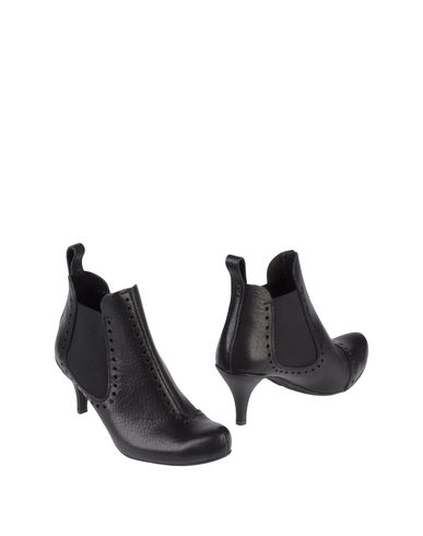 ZOOM PEDRO GARCÍA - Ankle boots