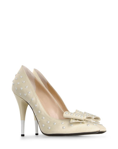 ZOOM ERNESTO ESPOSITO - Closed-toe slip-ons