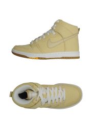NIKE - Zapatilla alta