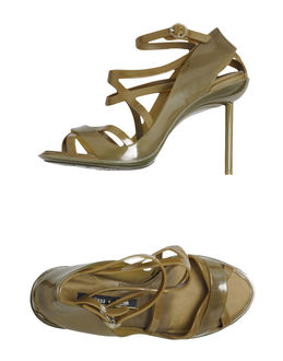 MELISSA + JEAN PAUL GAULTIER - CALZATURE - Sandali con tacco