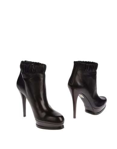 ZOOM STUART WEITZMAN - Ankle boots