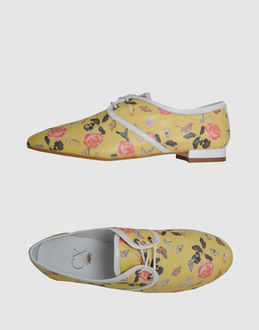 CX - CALZATURE - Stringate - su YOOX.COM