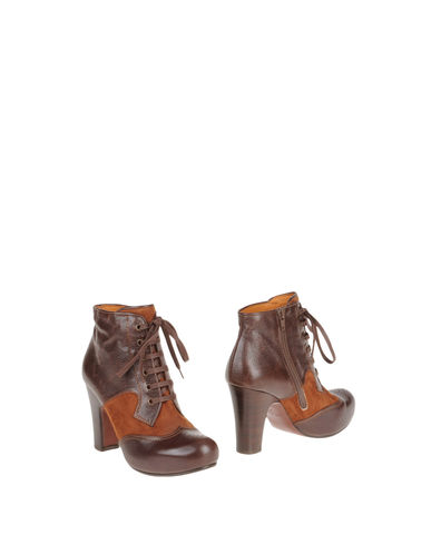 ZOOM CHIE MIHARA - Ankle boots