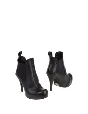 PEDRO GARCÍA - Ankle boots
