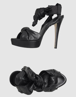 BLUGIRL BLUMARINE - SCHUHE - Plateausandalen - bei YOOX.COM