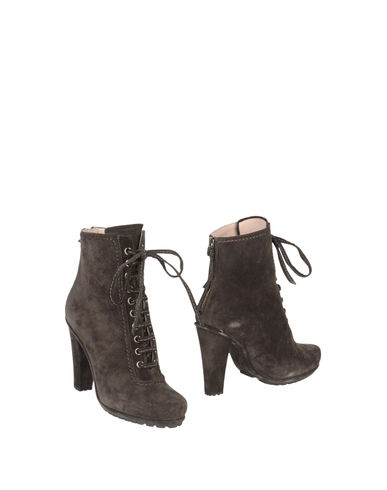 ZOOM MIU MIU - Ankle boots