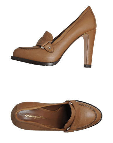 ZOOM GIANVITO ROSSI - Moccasins with heel