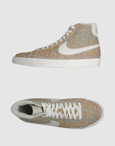 ZOOM NIKE SPORTWEAR - High-top sneaker