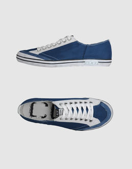 CULT - SCHUHE - Sneakers - bei YOOX.COM