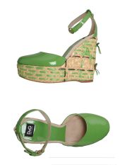 D&G - Wedge
