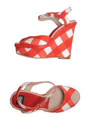 D&G - Wedge