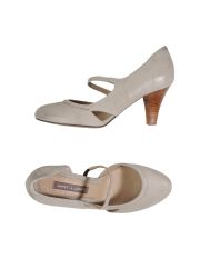 JANET & JANET - Closed-toe slip-ons 