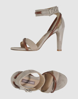 JANET & JANET - CALZATURE - Sandali con tacco