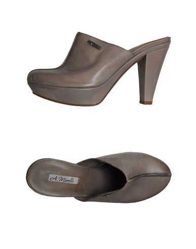 ZOOM ANDREA MORELLI - Mules