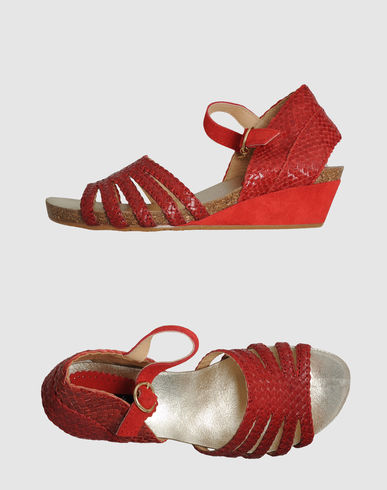 ZOOM CUPLÉ - Wedge