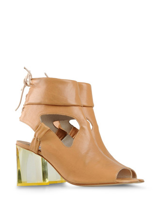 B-STORE Boots Ankle boots on shoescribe.com