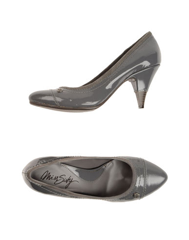 ZOOM MISS SIXTY - Closed-toe slip-ons