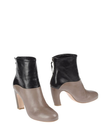 ZOOM MIU MIU - Ankle boots