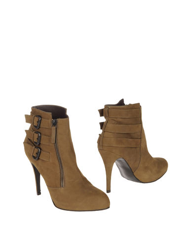 ZOOM FRIDA - Ankle boots