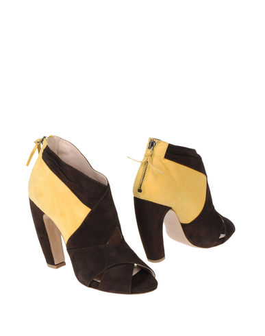 ZOOM MIU MIU - Ankle boots