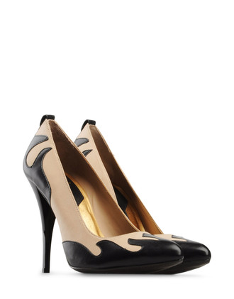 Closed toe - McQ