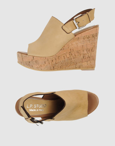 ZOOM L.P. STUDIO - Wedge