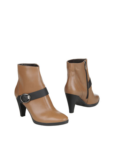 ZOOM MANUFACTURE D'ESSAI - Ankle boots