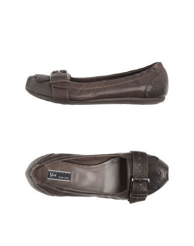 ZOOM VIC - Moccasins