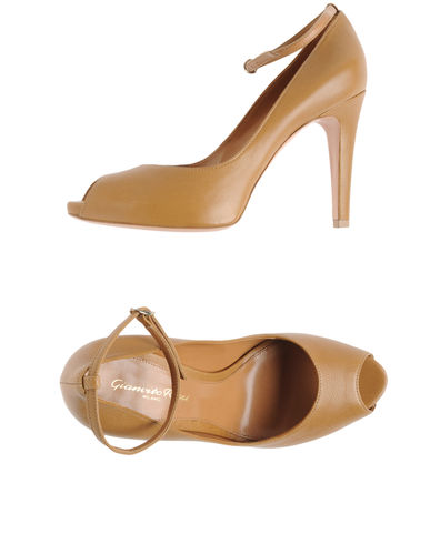 ZOOM GIANVITO ROSSI - Pumps with open toe