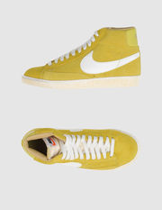 NIKE - Sneaker alta