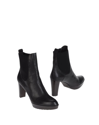 ZOOM STUART WEITZMAN - Ankle boots