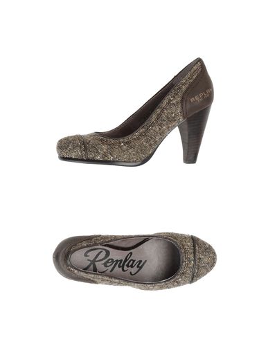 ZOOM REPLAY - Closed-toe slip-ons