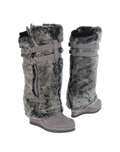 ZOOM REPLAY - High-heeled boots