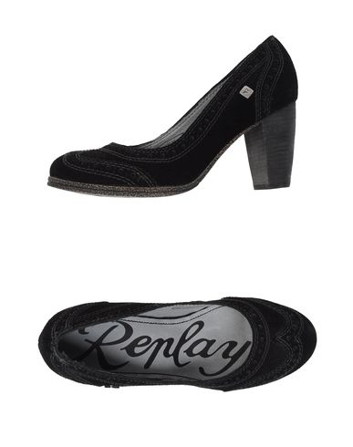 ZOOM REPLAY - Closed-toe slip-ons