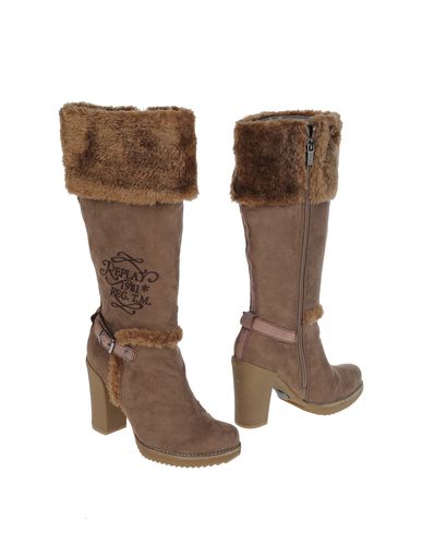 ZOOM REPLAY - High-heeled boots