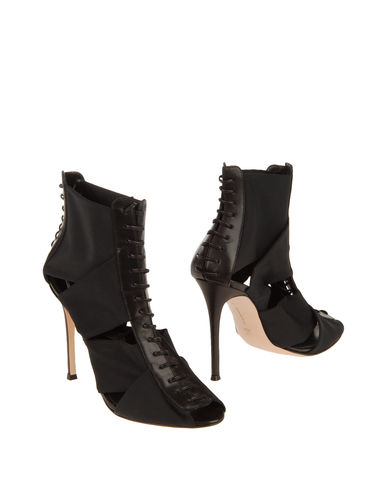 ZOOM GIANVITO ROSSI - Ankle boots