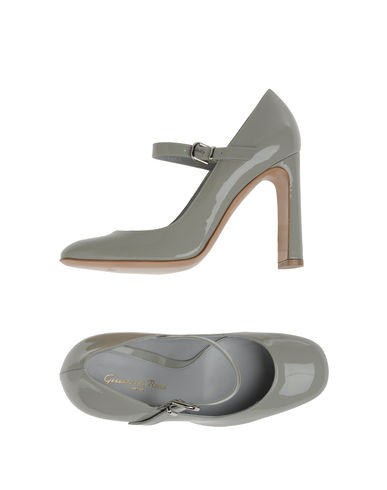 ZOOM GIANVITO ROSSI - Court