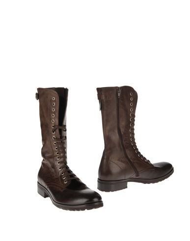 ZOOM POSE LONDON - Combat boots