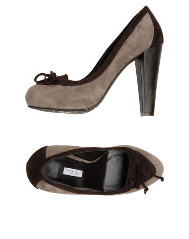 ZOOM TO BE - Moccasins with heel