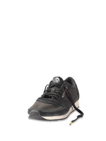 DIESEL - Sneakers - PASS ON