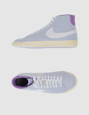 NIKE - High-top sneaker